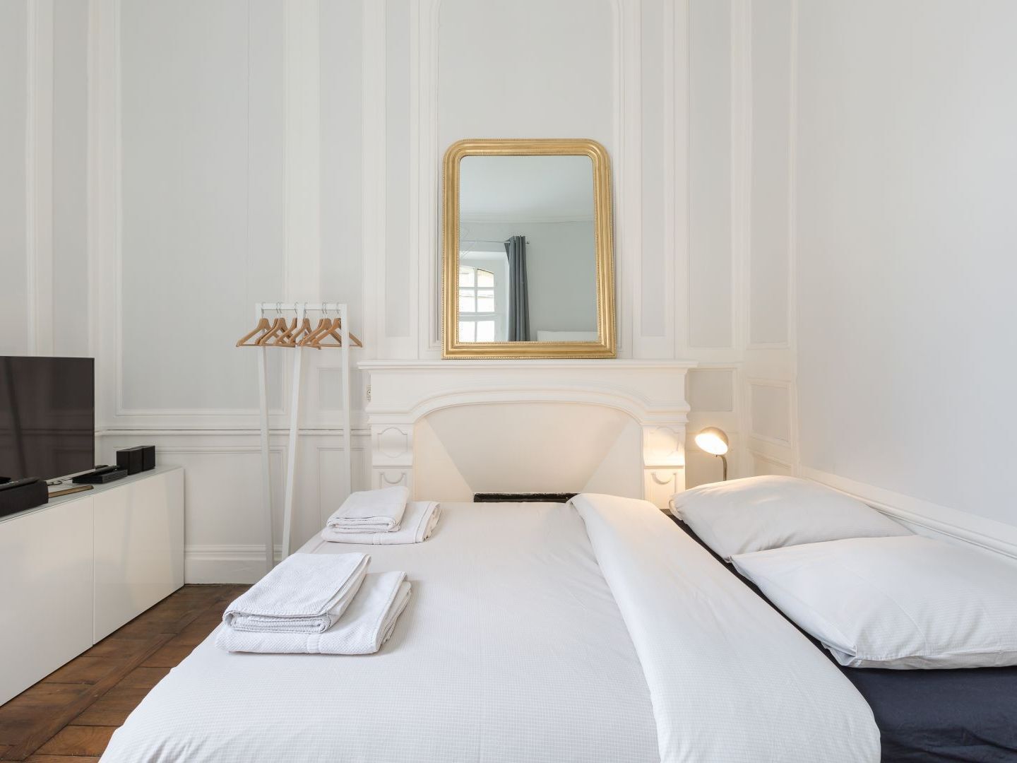 L'horloge By Cocoonr Rennes
